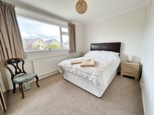 Bedroom- click for photo gallery